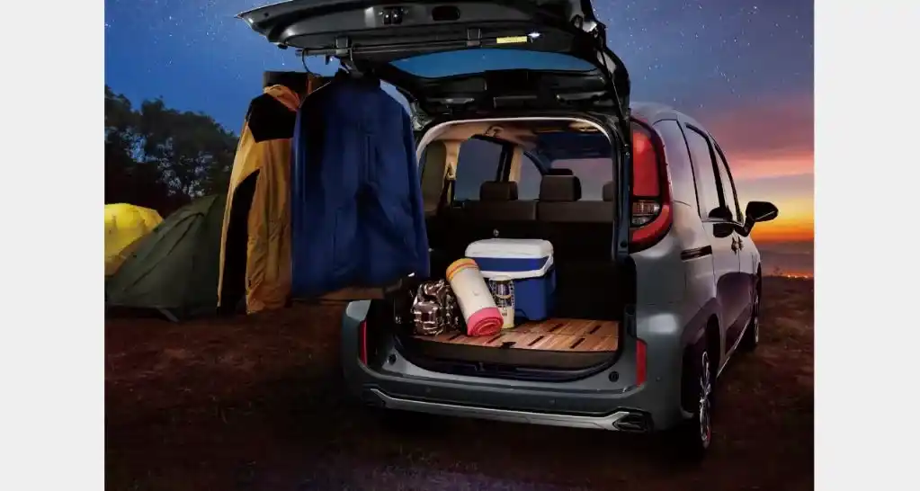 荷室スペースと実用性