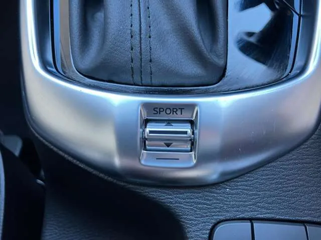 マツダ スポーツモードとは　いつ使う？