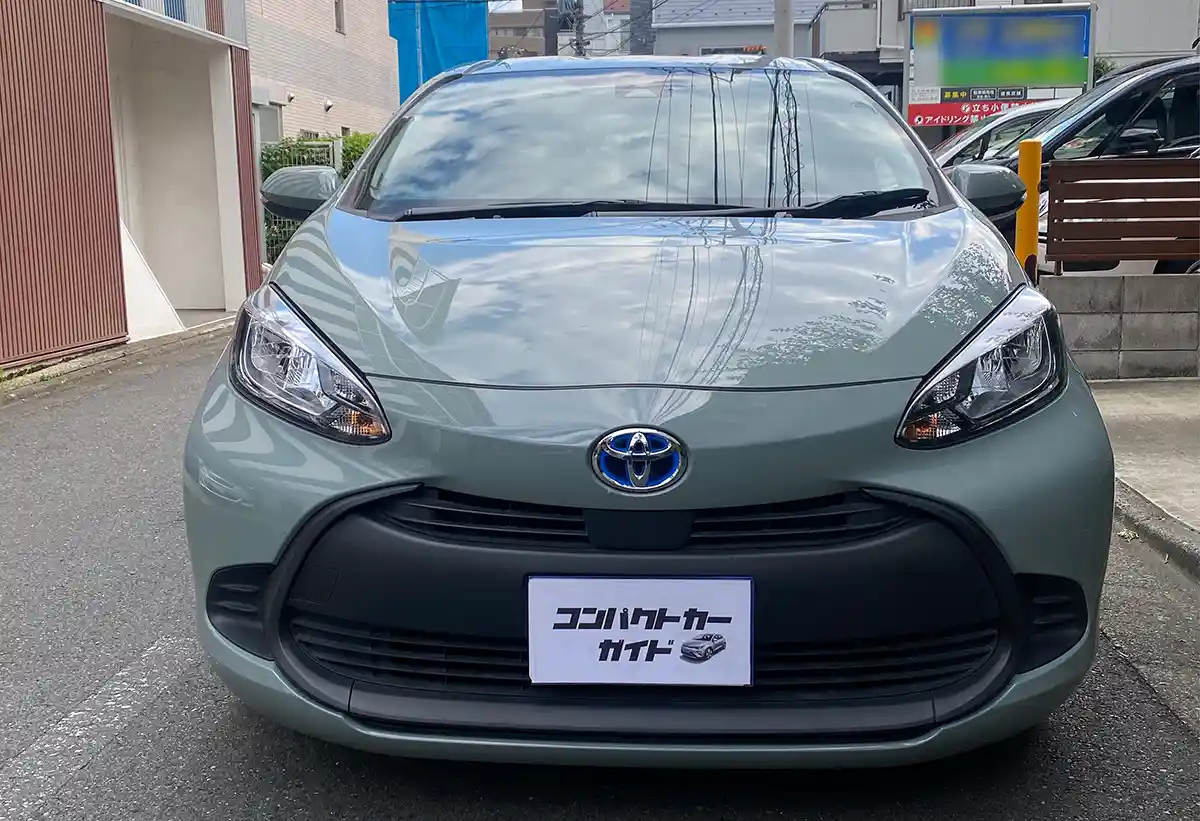 ヤリスとアクア 後部座席の疑問解決