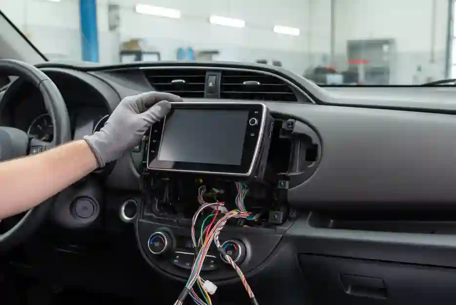 ナビ取り付けの可否