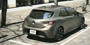 カローラスポーツの年齢層はおじさん？女子ウケまで徹底分析