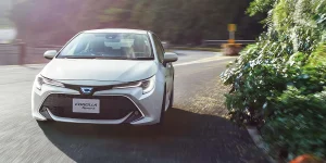 カローラスポーツハイブリッドの燃費は悪い？実燃費と評価を解説